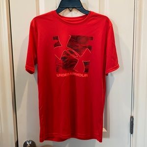Under Armour Boys Youth XL Shirt